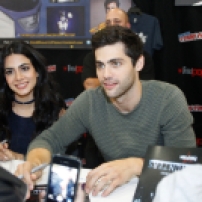 SHADOWHUNTERS - The cast and producers of Freeform's "Shadowhunters," are featured at the COMIC CON Convention at the Jacob Javits Center in New York City on October 8, 2016. (Freeform/Lou Rocco) FANS, EMERAUDE TOUBIA, MATTHEW DADDARIO