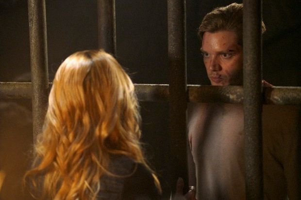 SHADOWHUNTERS - "Day of Wrath" - No one is safe when the Shadowhunters come up against a new kind of demon in “Day of Wrath,” an all new episode of “Shadowhunters,” airing MONDAY, JANUARY 23 (8:00 – 9:00 PM EDT) on Freeform. (Freeform/Ian Watson) DOMINIC SHERWOOD